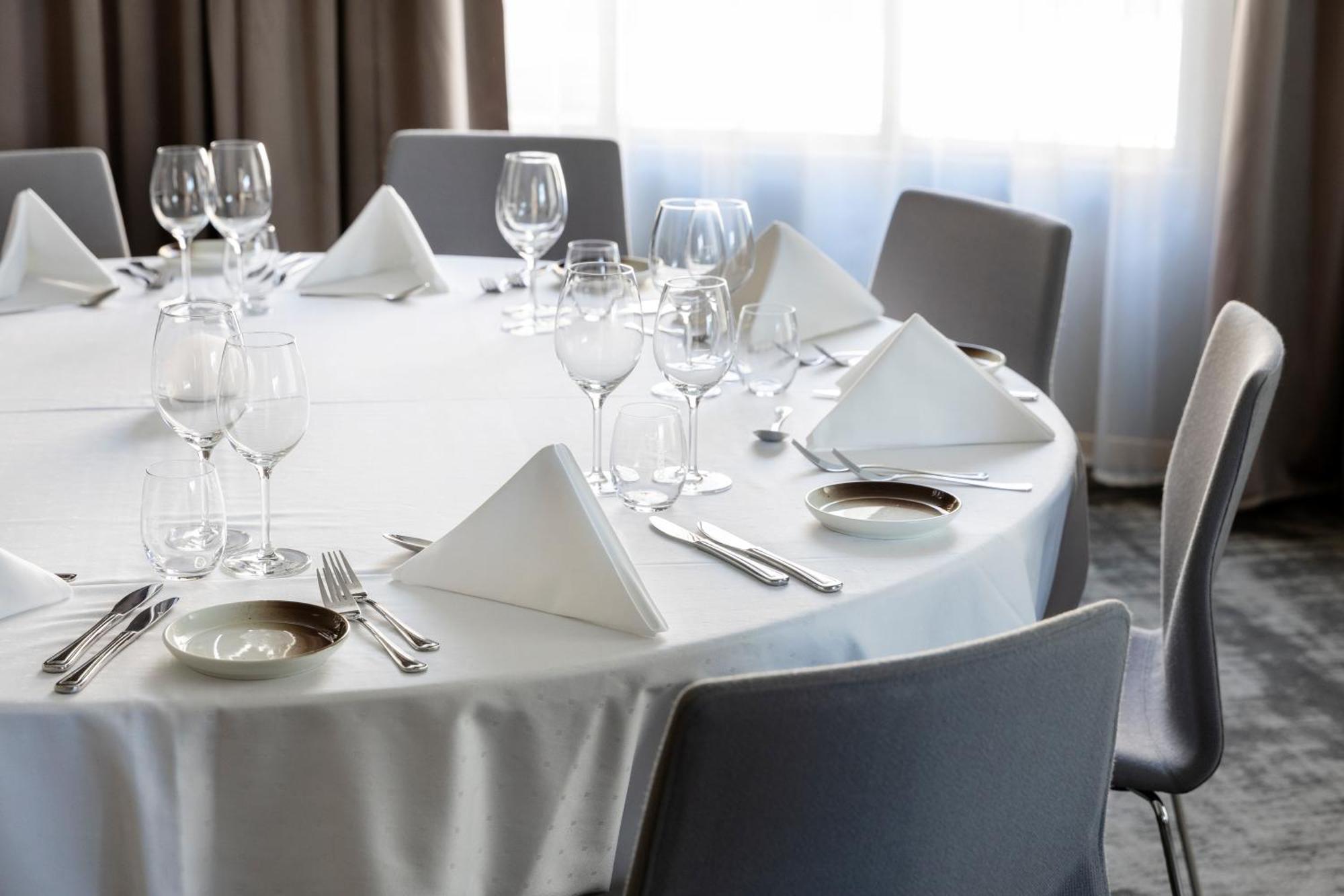 Clarion Hotel