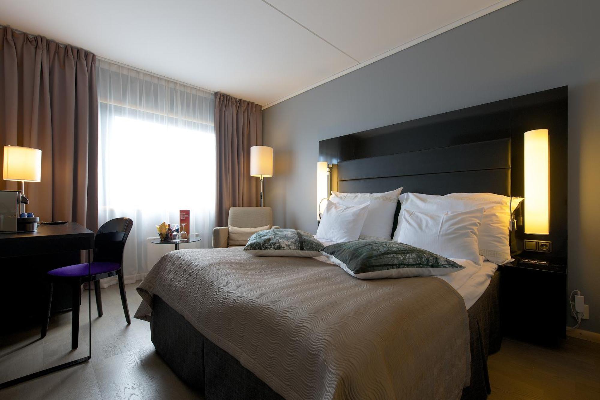 Clarion Hotel 4*